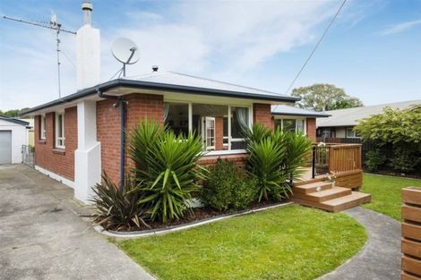 Photo of property in 10 Slacks Road, Awapuni, Palmerston North, 4412