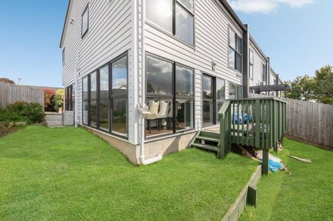 Photo of property in 11a Kimdale Place, Totara Heights, Auckland, 2105