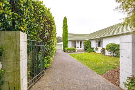 Photo of property in 28 Longmuir Street, Ilam, Christchurch, 8041