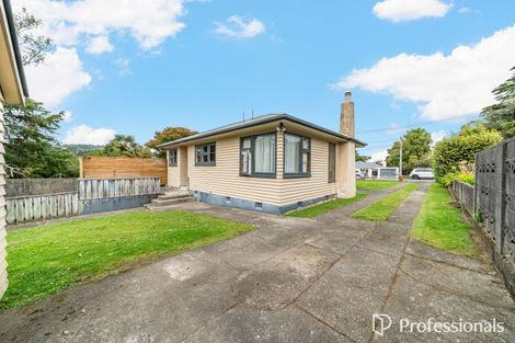 Photo of property in 9 Hugh Duncan Street, Haywards, Lower Hutt, 5018