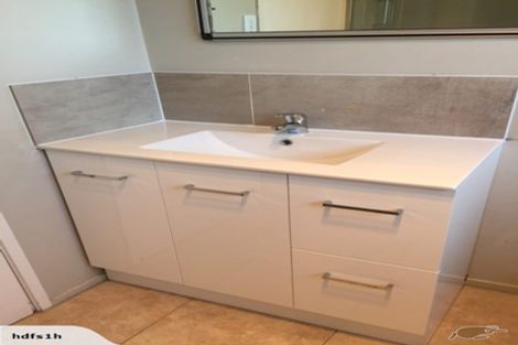 Photo of property in 7 Poinsettia Place, Henderson, Auckland, 0610