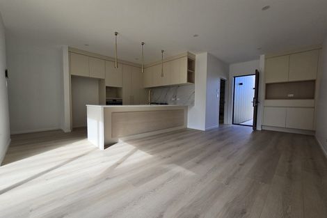 Photo of property in 19 Karaka Village Parade, Karaka, 2580