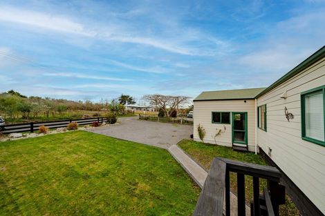 Photo of property in 24 Eagle Street, Waipawa, 4210