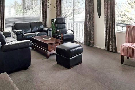 Photo of property in 17 Fuller Grove, Woburn, Lower Hutt, 5010