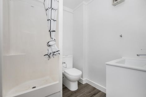 Photo of property in 11 Gambare Place, Wattle Downs, Auckland, 2103