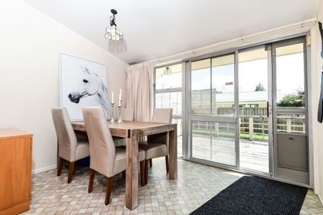 Photo of property in 35 Glen Lynne Avenue, Queenwood, Hamilton, 3210