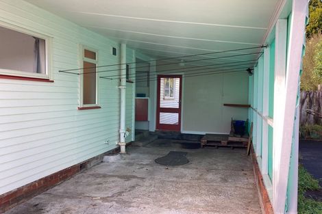 Photo of property in 1/23 Weldene Avenue, Glenfield, Auckland, 0629