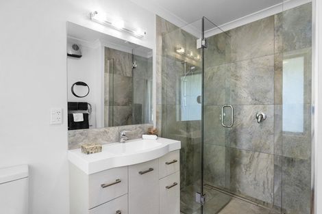 Photo of property in 77 Avoca Valley Road, Heathcote Valley, Christchurch, 8022