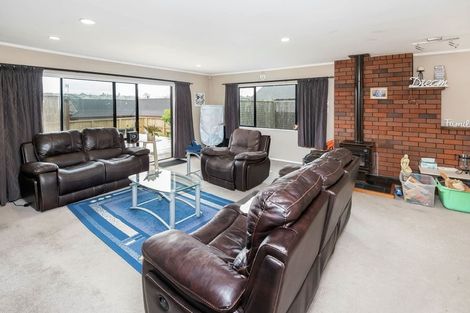Photo of property in 20 Simmental Crescent, Somerville, Auckland, 2014