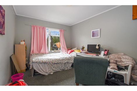 Photo of property in 8 Fairview Road, Western Heights, Rotorua, 3015