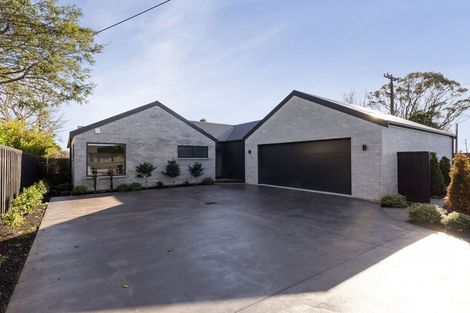 Photo of property in 164 Aokautere Drive, Fitzherbert, Palmerston North, 4410