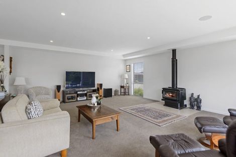 Photo of property in 6 Perendale Place, Kirwee, 7571