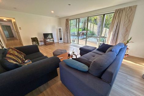 Photo of property in 13b Miriam Corban Heights, Henderson, Auckland, 0612