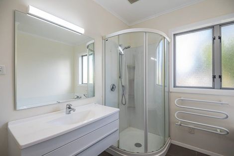 Photo of property in 61 The Drive, Tawa, Wellington, 5028