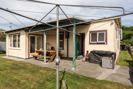 Photo of property in 132 Mcmurdo Street, Tinwald, Ashburton, 7700