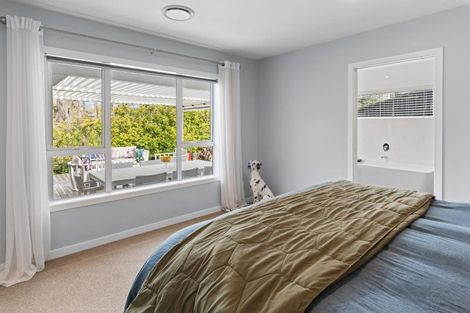 Photo of property in 2 Nikau Way, Riverhead, 0820