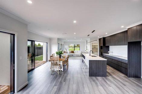 Photo of property in 15 Arihi Crescent, Frimley, Hastings, 4120