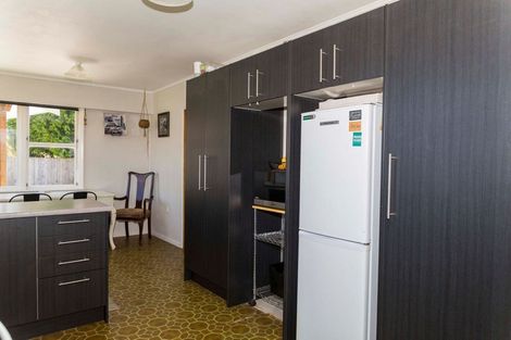 Photo of property in 65 Cole Street, Dannevirke, 4930