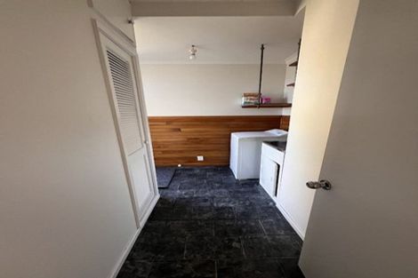 Photo of property in 27 Golf Road, Paraparaumu Beach, Paraparaumu, 5032