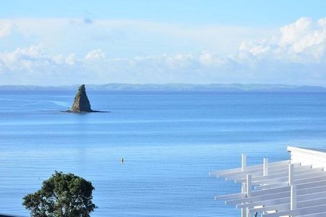 Photo of property in 1051a Whangaparaoa Road, Tindalls Beach, Whangaparaoa, 0930
