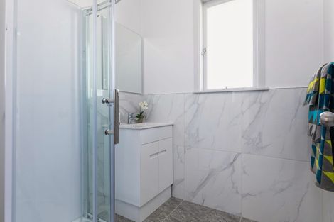 Photo of property in 4040 Great North Road, Glen Eden, Auckland, 0602