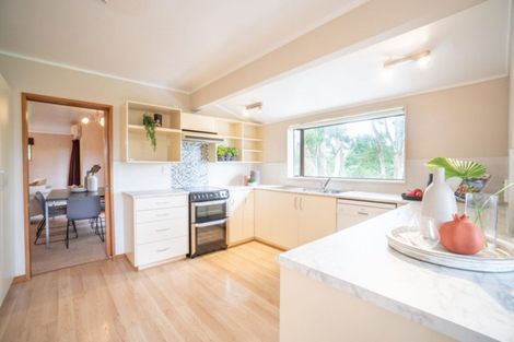 Photo of property in 126 Atawhai Road, Fitzherbert, Palmerston North, 4410