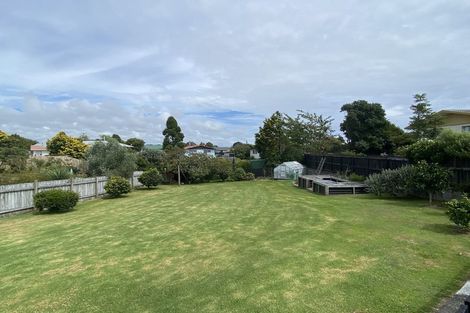 Photo of property in 7 Newbury Place, Waitara, 4320