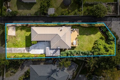 Photo of property in 4 Divich Avenue, Te Atatu South, Auckland, 0610