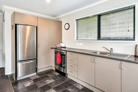 Photo of property in 130 Maunsell Road, Port Waikato, 2695