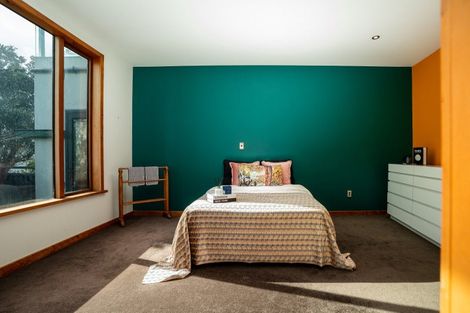 Photo of property in 142 Grafton Road, Roseneath, Wellington, 6011