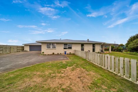 Photo of property in 317 Waihi Road, Hawera, 4673