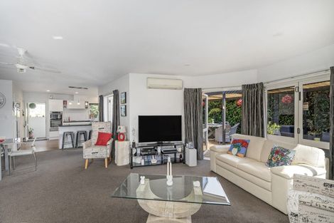 Photo of property in 19 Springbok Avenue, Whitianga, 3510