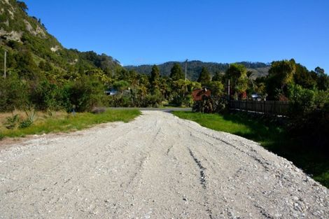 Photo of property in 13 Nikau Heights, Little Wanganui, Karamea, 7893