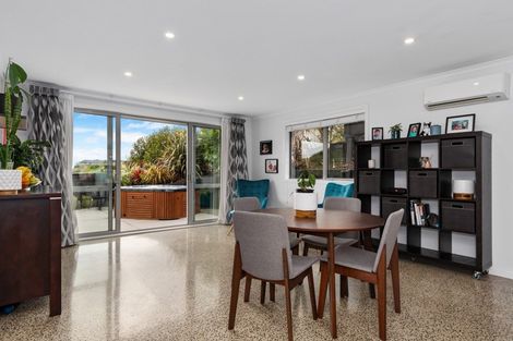Photo of property in 15 Bryan Gallagher Place, Welcome Bay, Tauranga, 3175