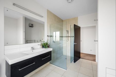 Photo of property in 9 Hikuwai Drive, Albert Town, Wanaka, 9305