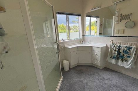 Photo of property in 336 Point View Drive, Shamrock Park, Auckland, 2016