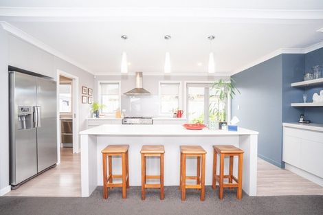 Photo of property in 32 Liberty Grove, Kelvin Grove, Palmerston North, 4414