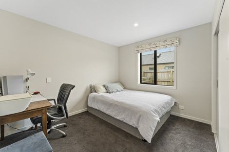 Photo of property in 18 Little Maude Drive, Lake Hawea, Wanaka, 9382