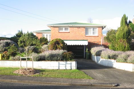 Photo of property in 3 Boon Street, Manurewa, Auckland, 2102