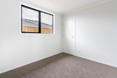 Photo of property in 26 Waruhia Crescent, Rototuna North, 3210
