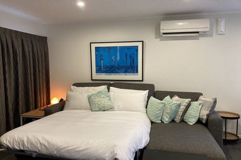 Photo of property in 9/8 Palmer Crescent, Silverstream, Upper Hutt, 5019