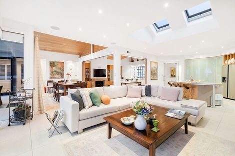 Photo of property in 28 Blomfield Spa, Takapuna, Auckland, 0622