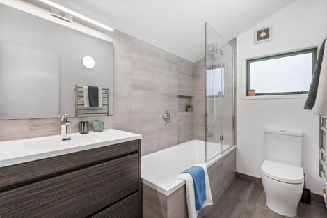 Photo of property in 630a Te Atatu Road, Te Atatu Peninsula, Auckland, 0610