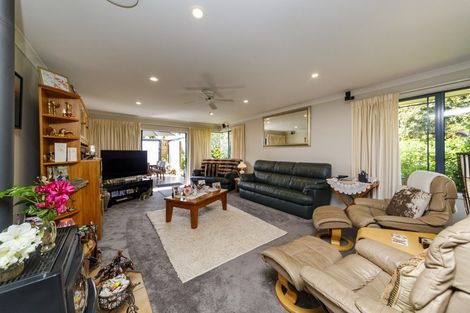 Photo of property in 64 Royal Oak Drive, Kelvin Grove, Palmerston North, 4414