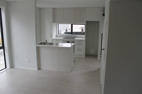 Photo of property in 9/59 Glenview Road, Glen Eden, Auckland, 0602