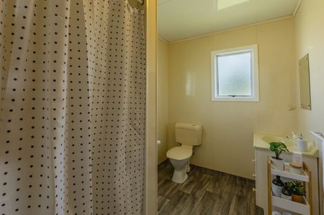 Photo of property in 11 Jull Crescent, Waipukurau, 4200