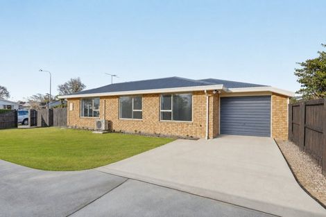 Photo of property in 32 Claymore Street, Woolston, Christchurch, 8062