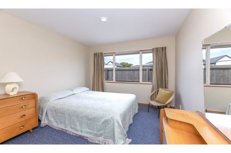 Photo of property in 61 Chesterfield Mews, Russley, Christchurch, 8042