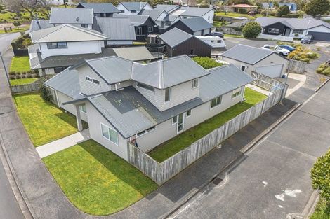 Photo of property in 1 Lancewood Lane, Kaukapakapa, Helensville, 0875