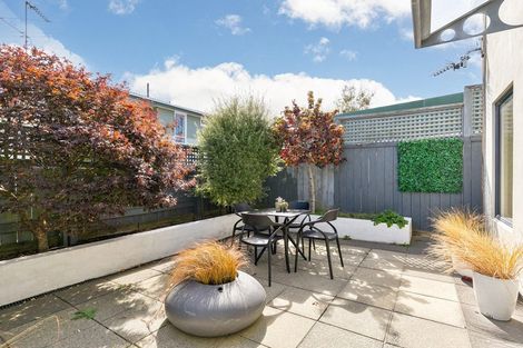 Photo of property in 2d Hatton Street, Karori, Wellington, 6012